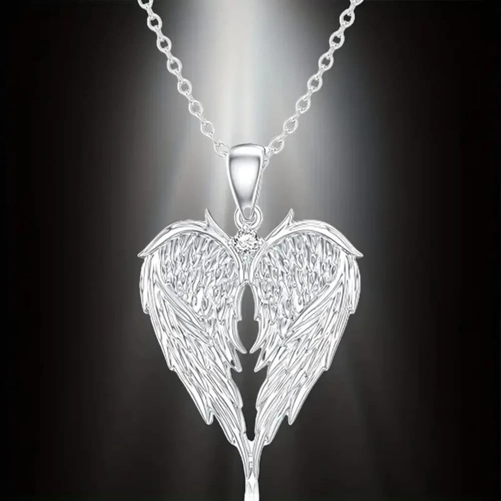 New Hip-hop Fashion Feather Angel's Wings Heart Inlay Zircon Pendant Necklace for Men Women Rock Punk Jewelry Accessories Gifts