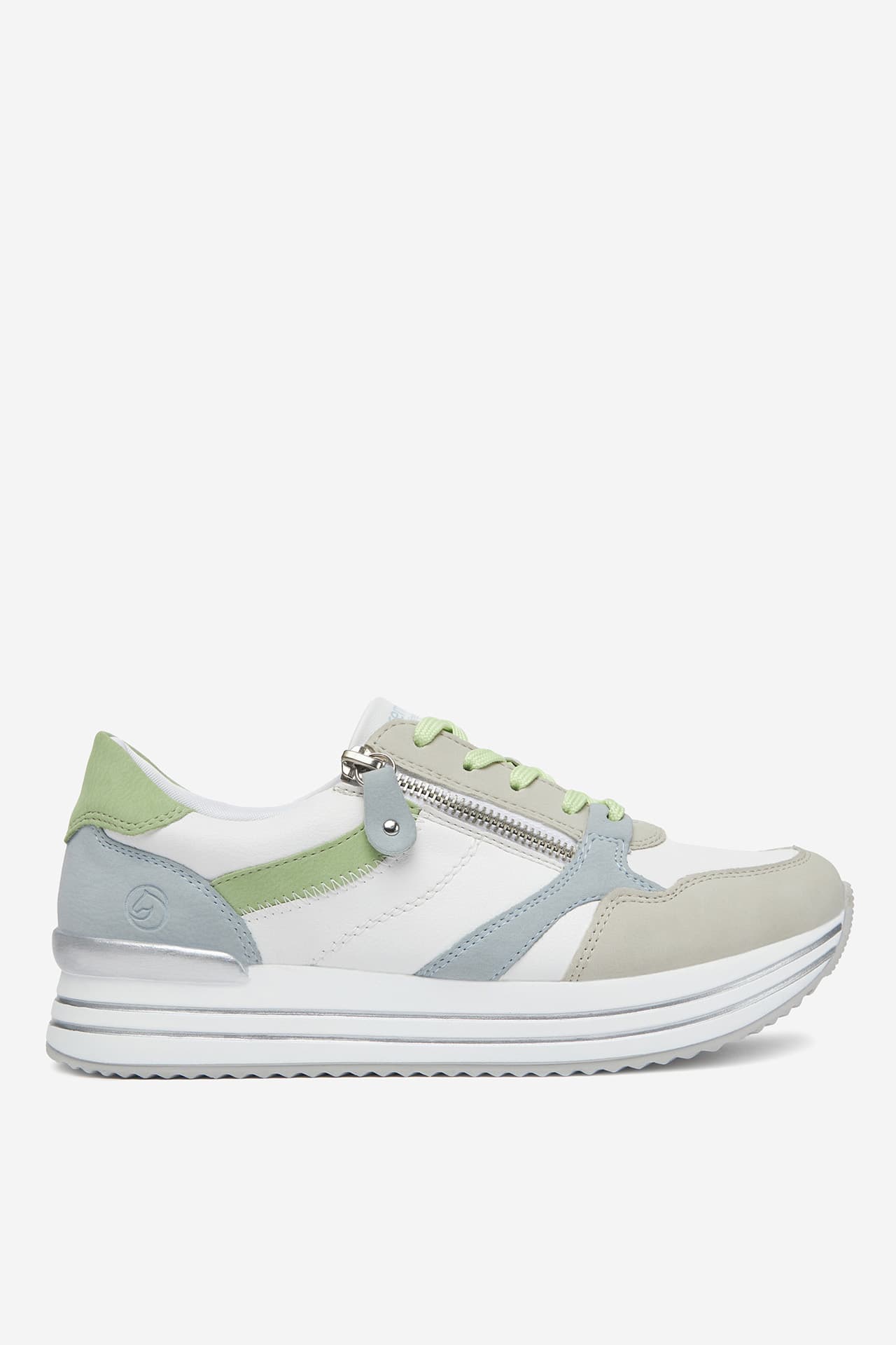 Sneakersy