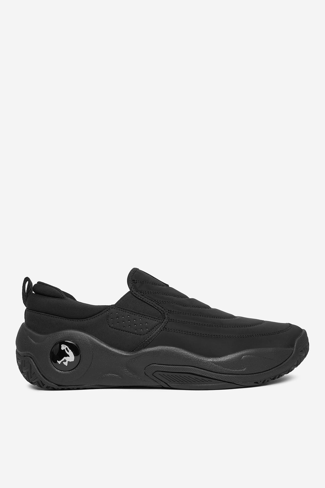 Sneakersy