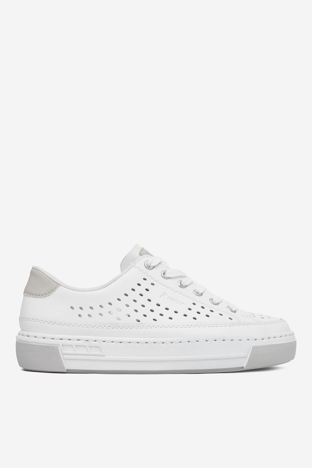 Sneakersy