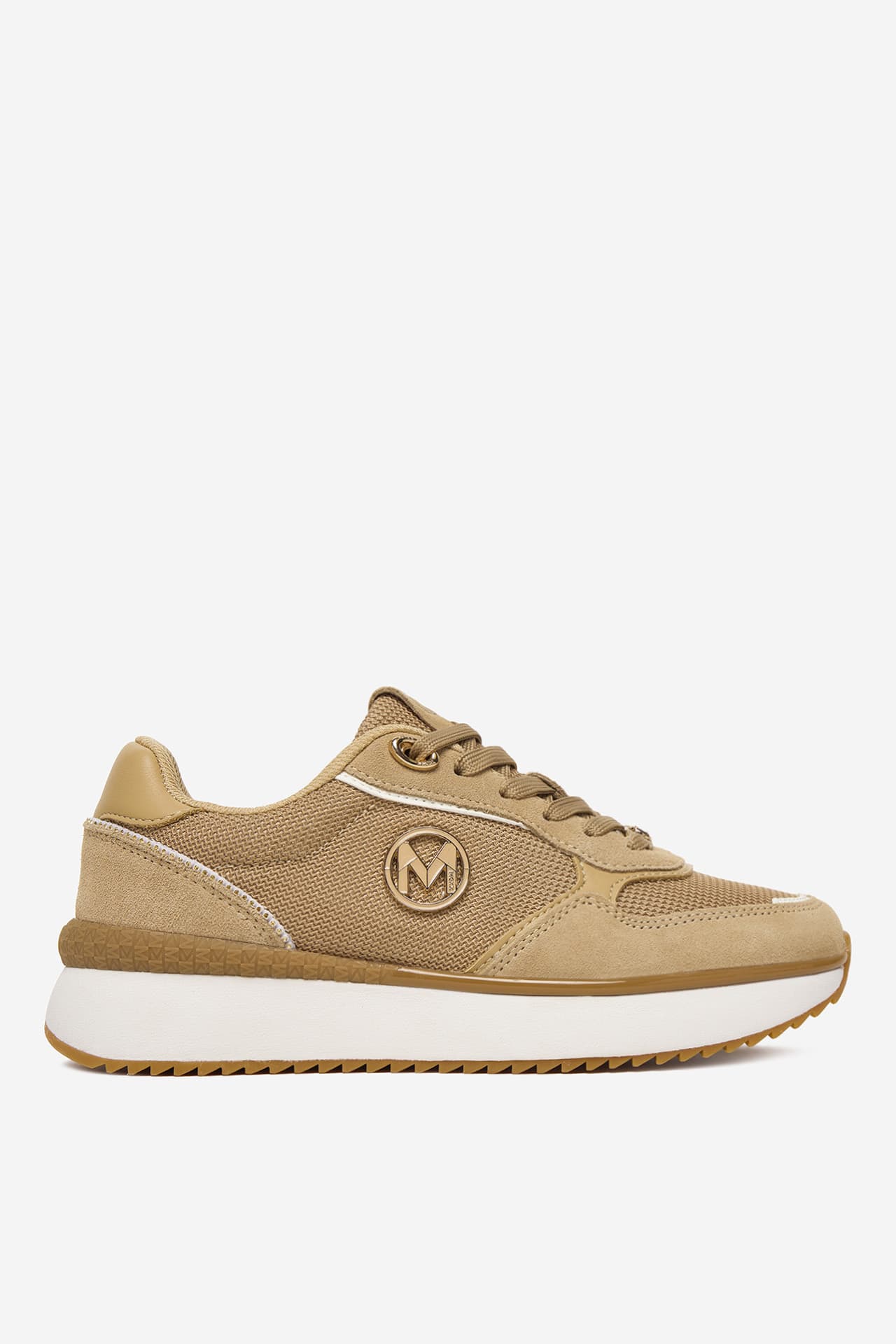 Sneakersy