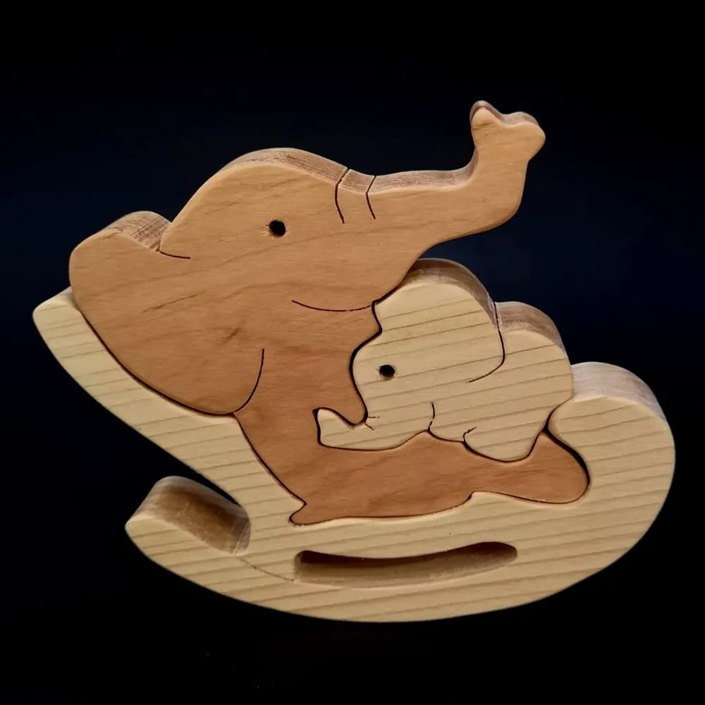 AMADEA Dřevěné puzzle houpací slon, masivní dřevo dvou druhů dřevin, 14x12x3 cm