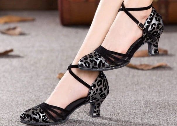 Dámské taneční boty - Leopardí lodičky stříbrná 41 3,5 cm